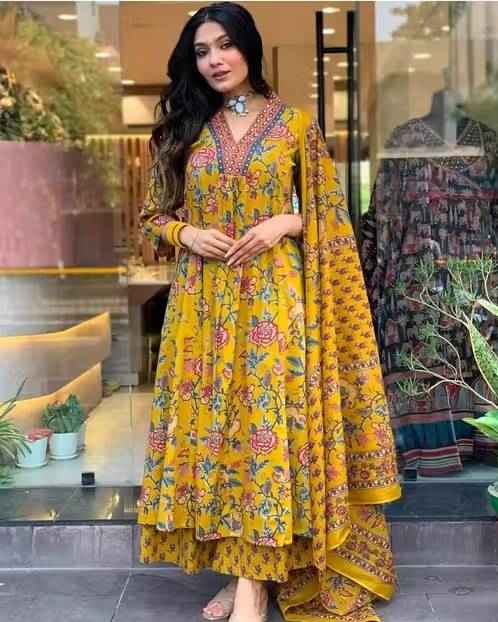 Ethnic Floral Cotton Blend Kurta Set - Ethniks